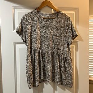 Leopard top